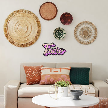 Touro - Lettering